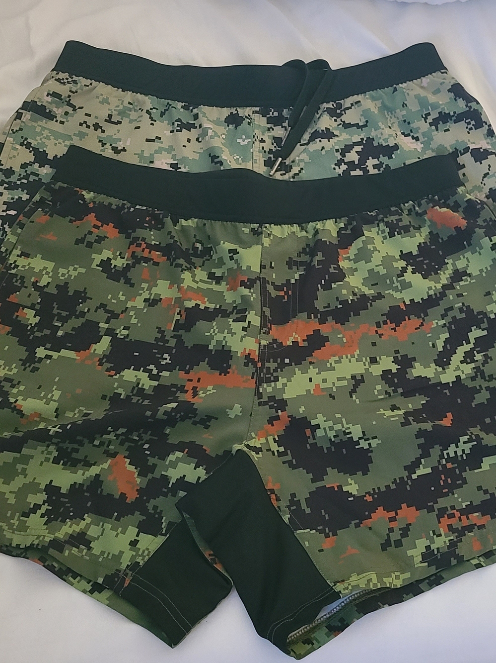 Men's Tachuntfish Digital Camo Performance Shorts XL